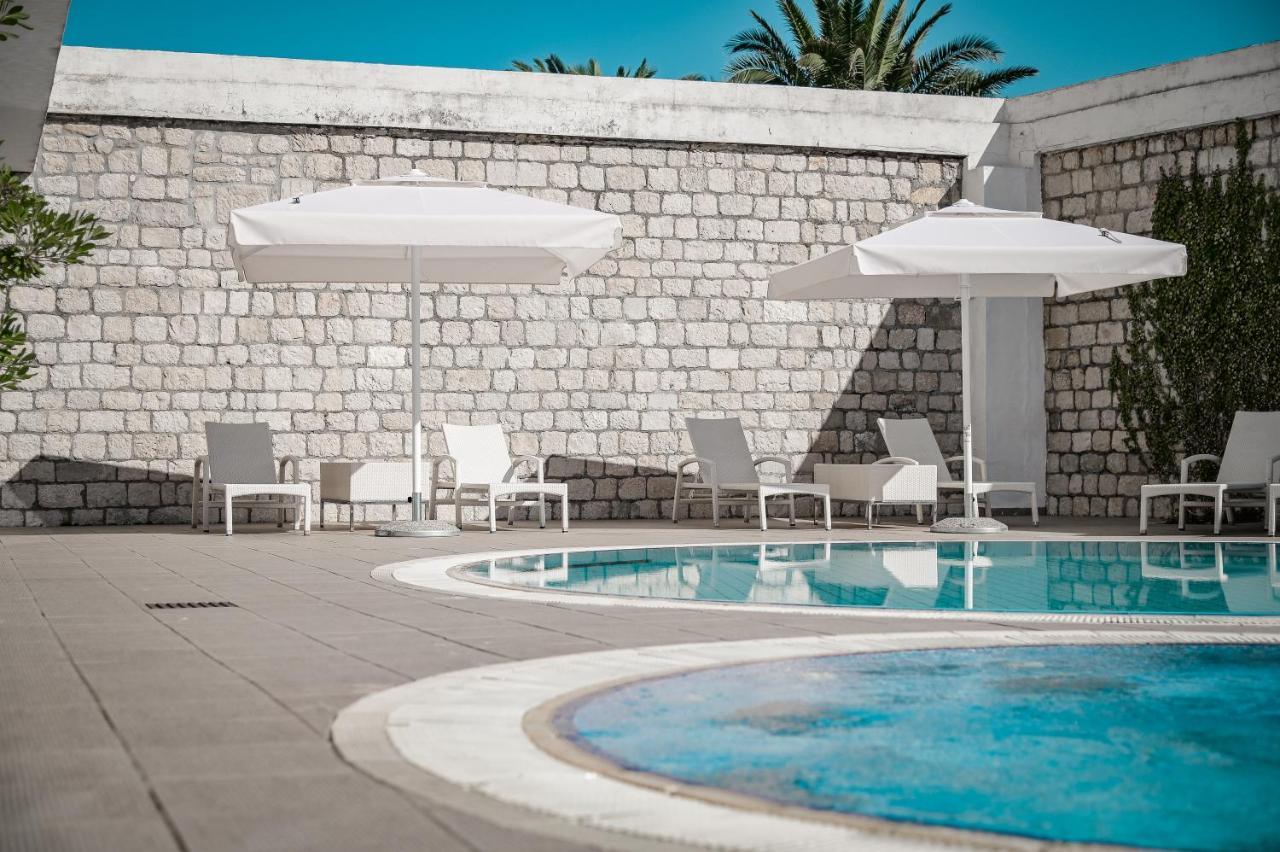 Hotel International Rab Town Extérieur photo