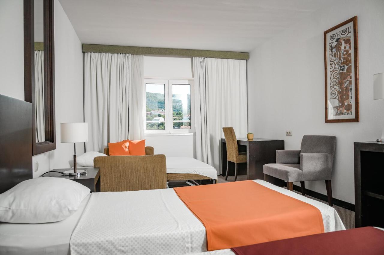 Hotel International Rab Town Extérieur photo