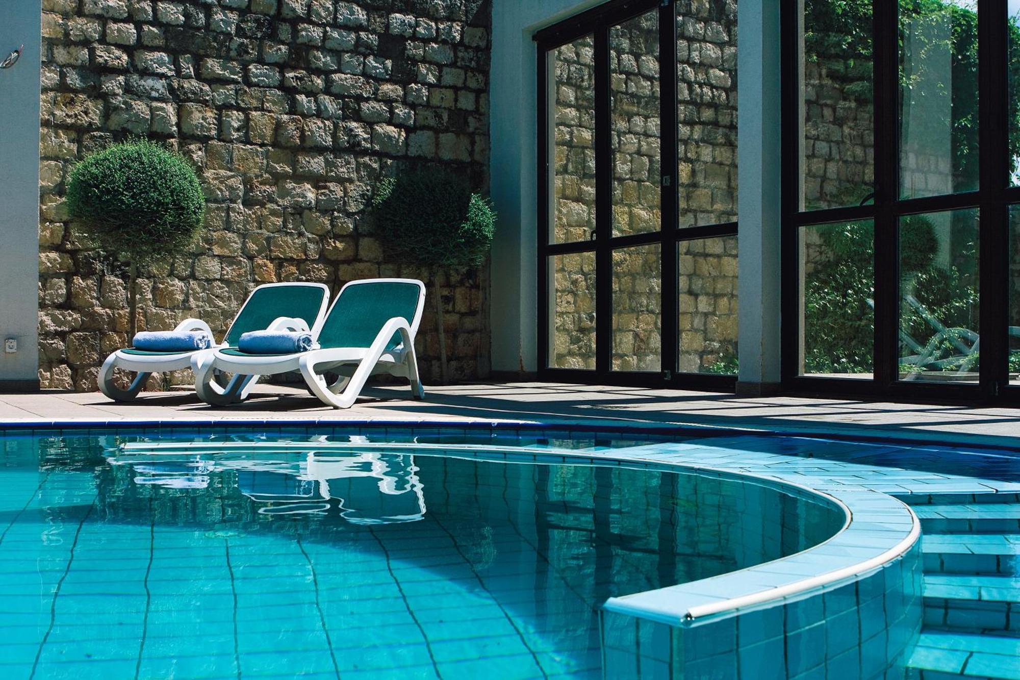 Hotel International Rab Town Extérieur photo